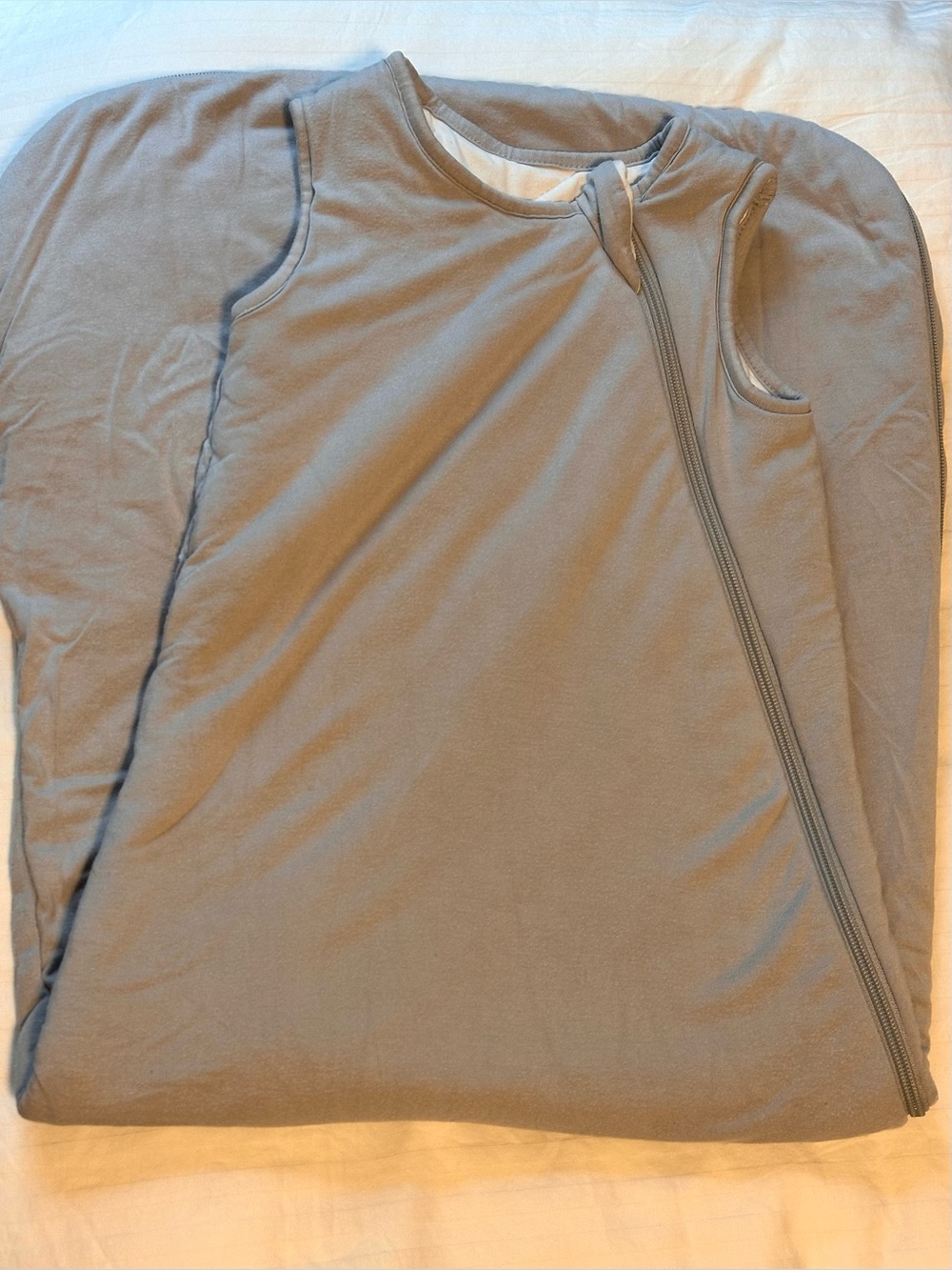 Kyte Baby 2.5 TOG Large Sleep Bag Sack Wearable Blanket in Light Grey